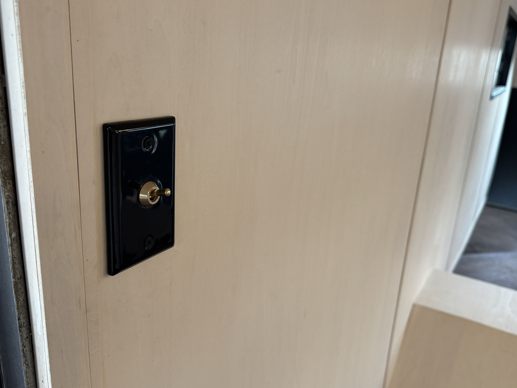 株式会社ガレージランド ヴィンテージトレーラー エアストリーム スパルタン ボールズエアロ シャスタ 販売 輸入 牽引 磨き 鏡面 アルミ ヴィンテージトレーラー仕上げ エアーストリーム 　スパルタネット AIRSTREAM SPARTAN SPARTANETTE スパルタンスパルタネット　1949年 ヴィンテージ ビンテージ　ビンテージトレーラー 内装仕上げ